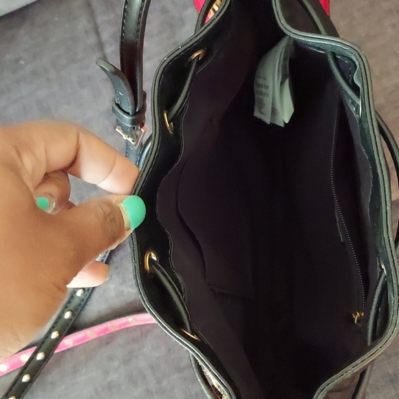 Purse - Picture 4 of 4